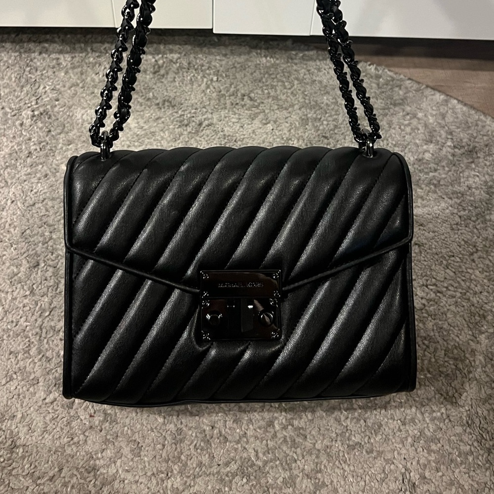 Michael Kors Shoulder Bag (New)!!!
